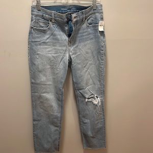 Old Navy Mid-Rise Boyfriend Size 2